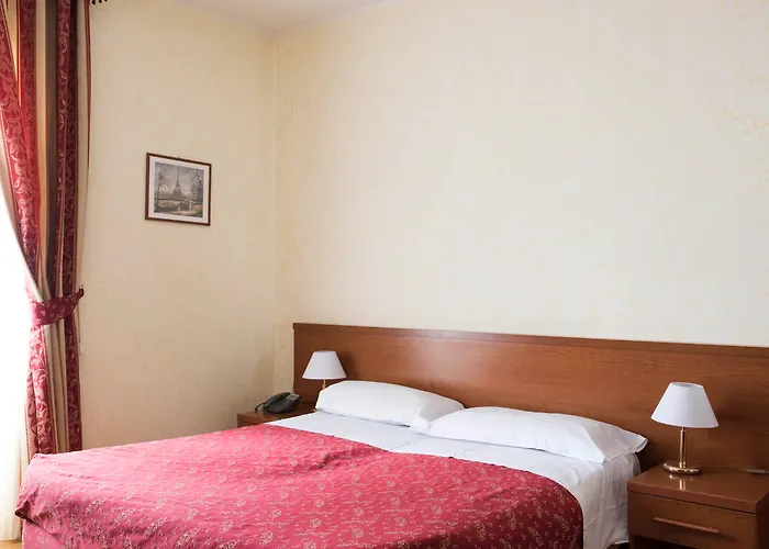 Stromboli Hotel 3*
