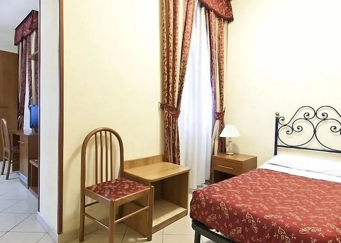 Stromboli Otel Roma