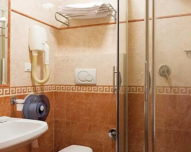 Otel Stromboli 3*