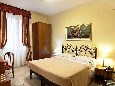 Stromboli Otel 3*