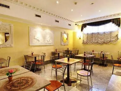 Otel Stromboli Roma